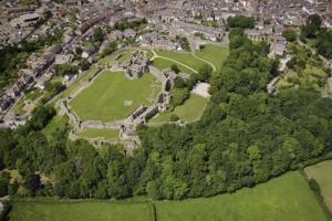 Denbigh Castle image 1
